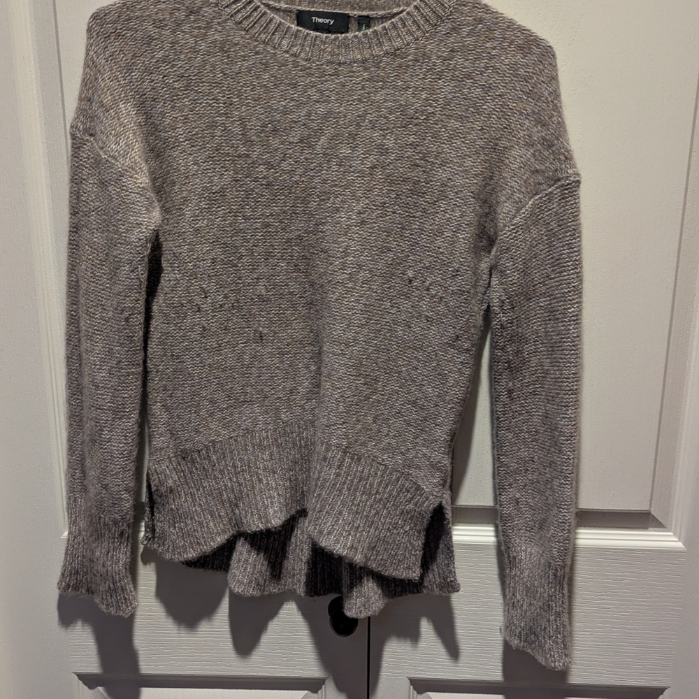 Theory Gray Women's Sweater